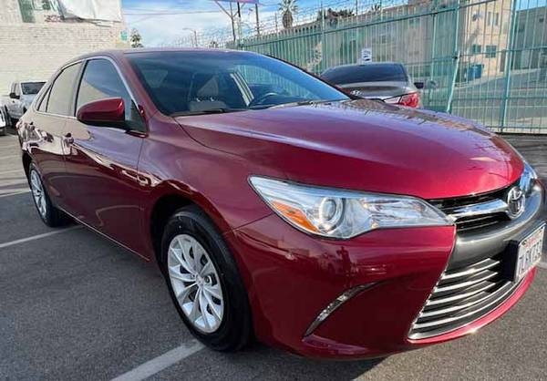 2015 Toyota Camry LE 40k miles - $16,995   (Houston)