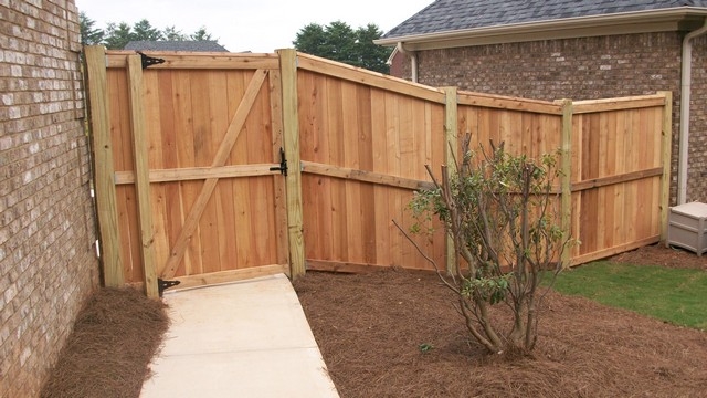 🏡 🏡 NEW FENCE 🏡 🏡 FENCE REPAIR 💥 BEST PRICES & BEST SERVICE💥 